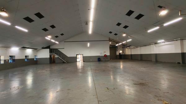 1 054 m² Industrial space