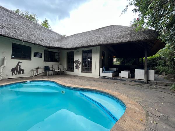 6 Bedroom House