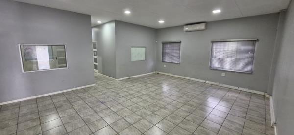 455 m² Commercial space