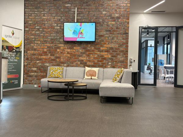 5 141 m² Office Space