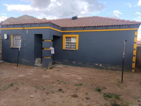 2 Bedroom House