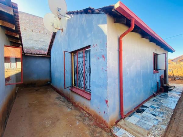 2 Bedroom House