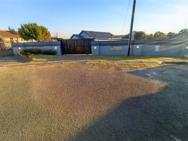 3 Bedroom House