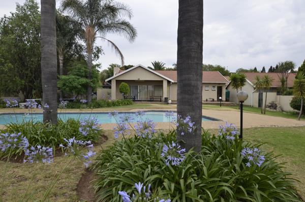 2 Bedroom Simplex