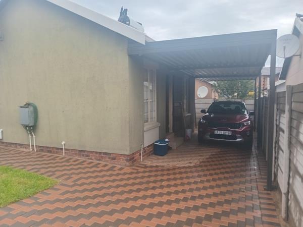 2 Bedroom House