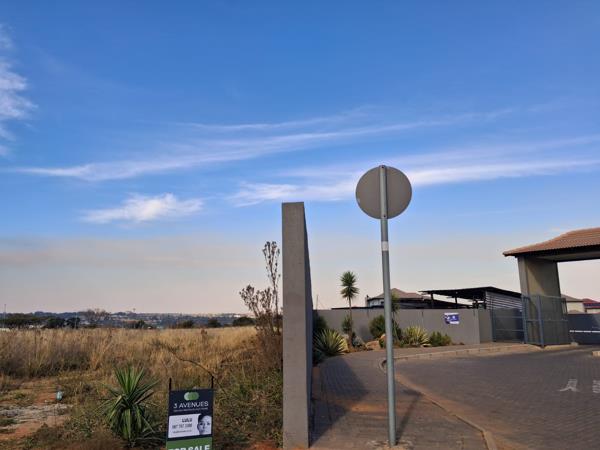 636 m² Land