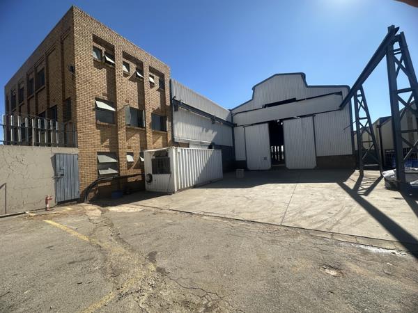 1 850 m² Industrial space