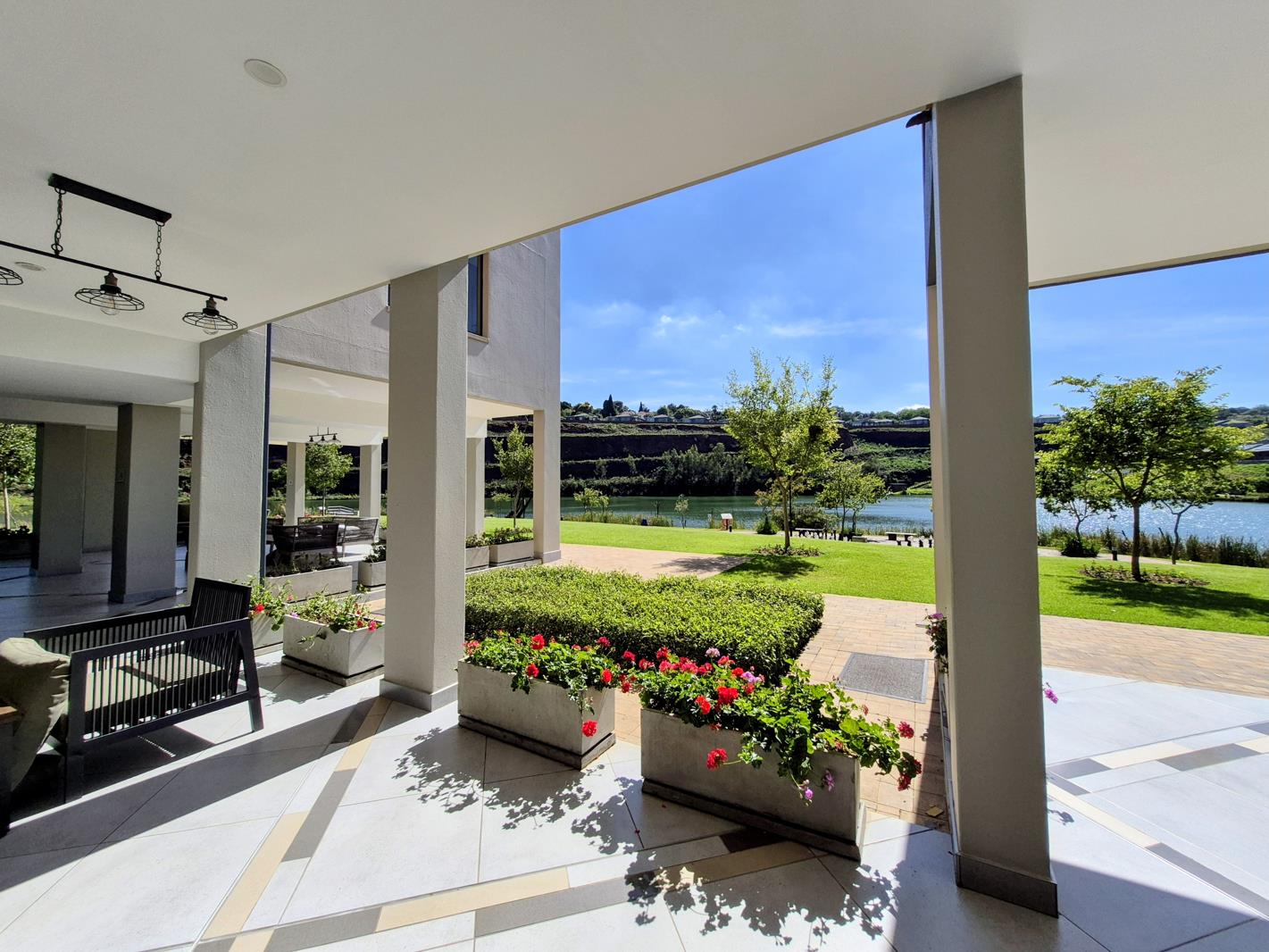1 Bedroom Apartment in Waterkloof
