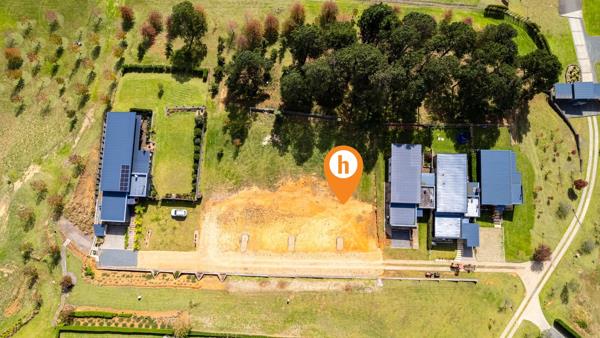 650 m² Land