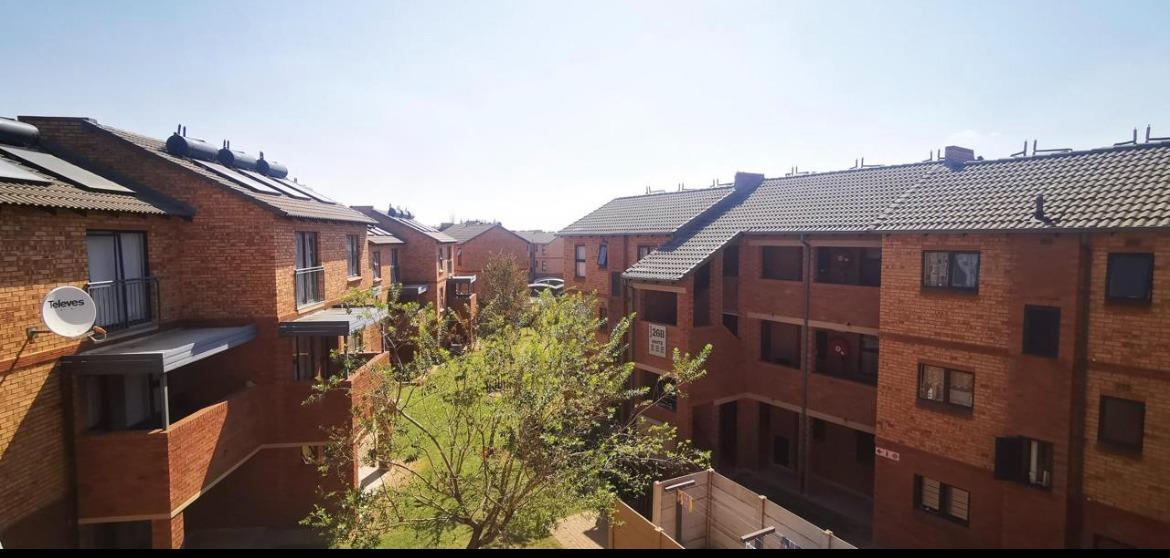 2 Bedroom Apartment in Olympus AH