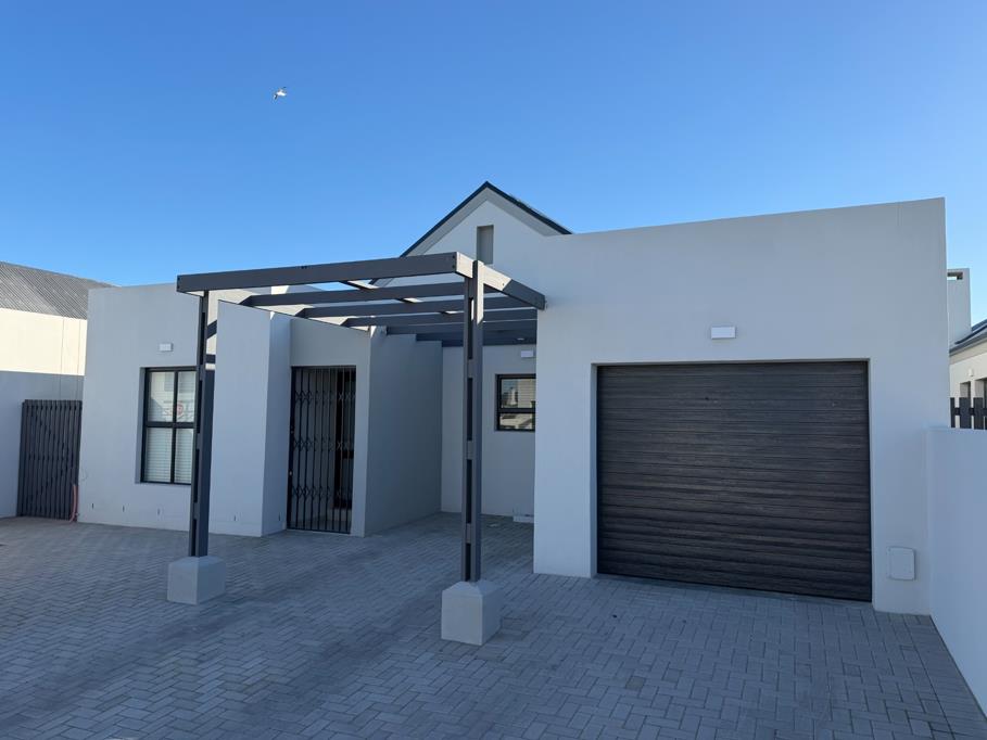 2 Bedroom House