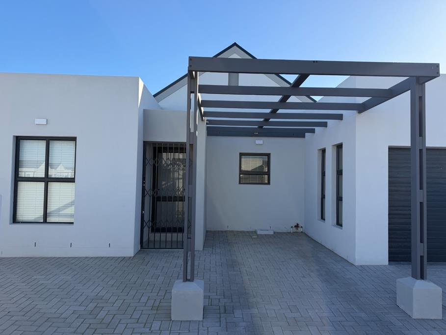 2 Bedroom House