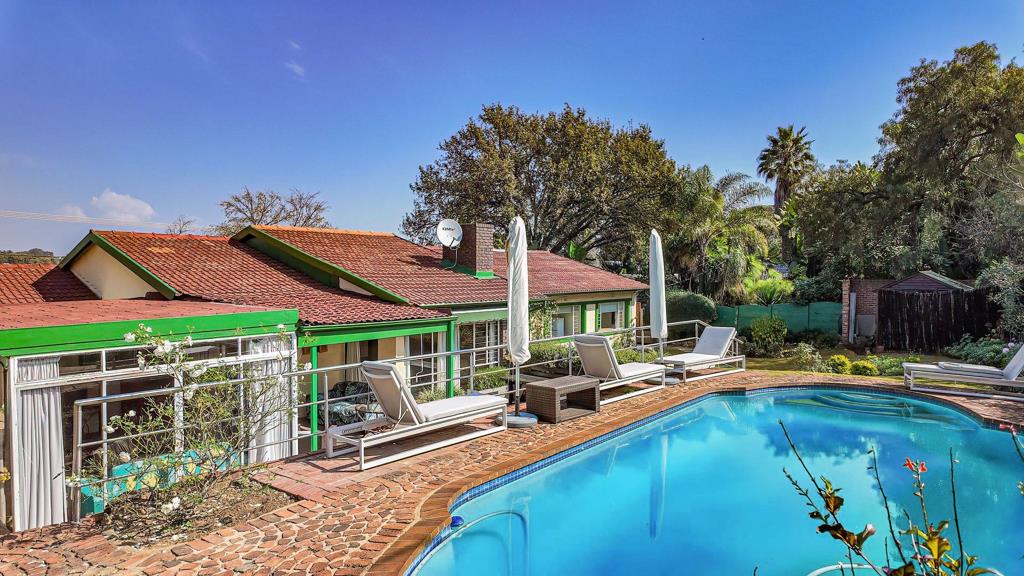 4 Bedroom House