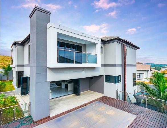 5 Bedroom House