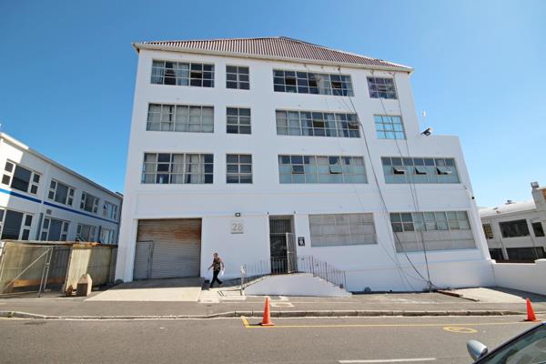 1 902 m² Commercial space
