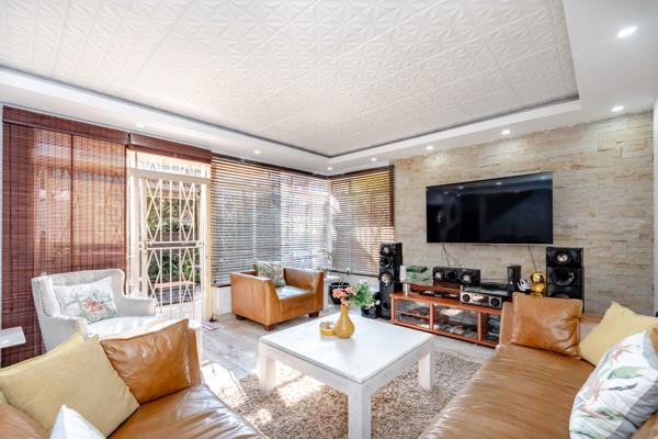 4 Bedroom Apartment