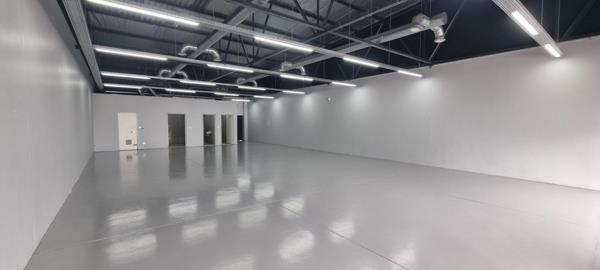200 m² Retail Space