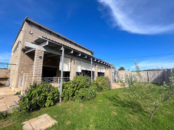 1 Bedroom House