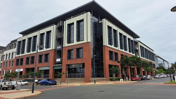 136 m² Office Space