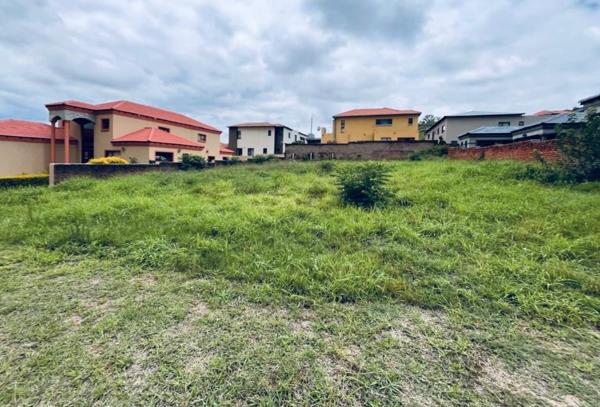620 m² Land