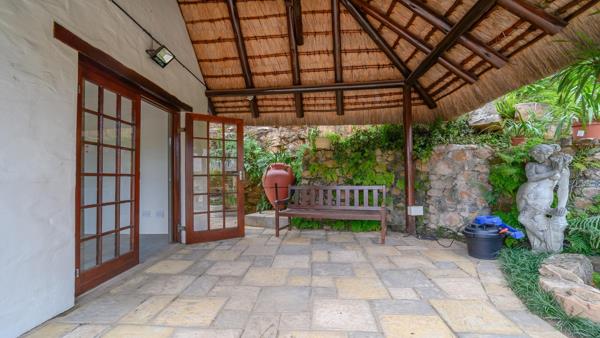 1 Bedroom Garden Cottage