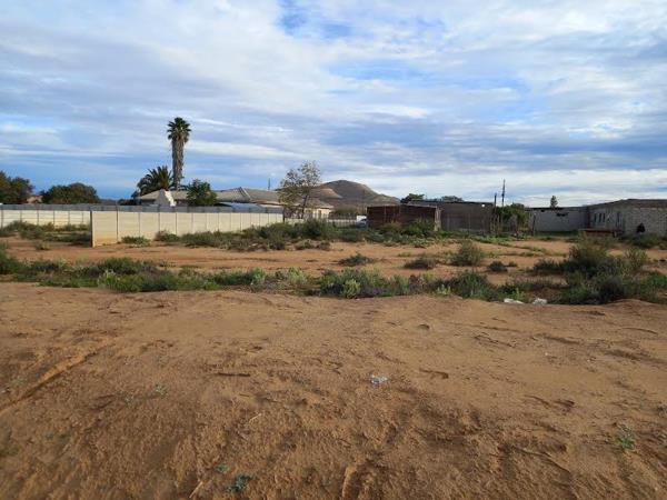 714 m² Land