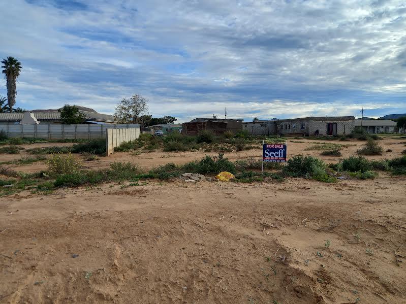 714 m² Land