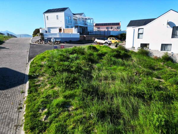 371 m² Land