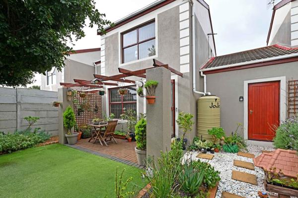 2 Bedroom Townhouse