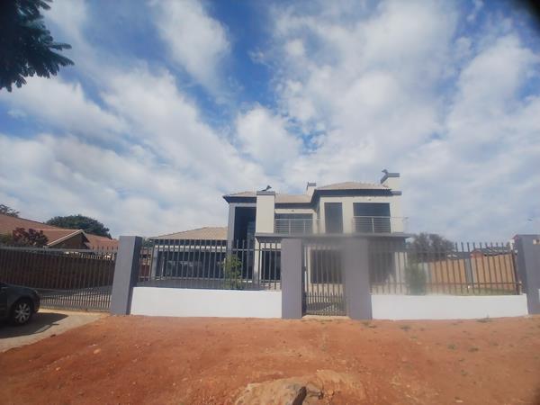 4 Bedroom House