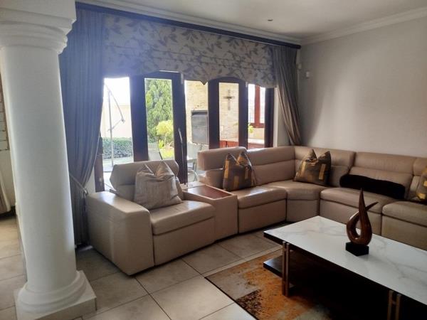 4 Bedroom Townhouse
