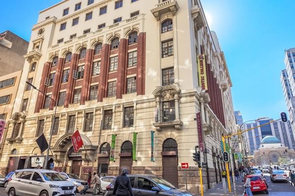 453 m² Retail Space