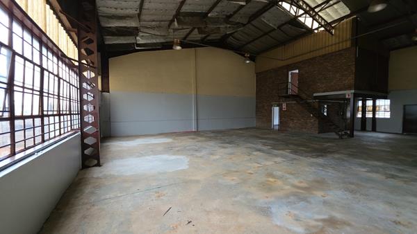 318 m² Industrial space