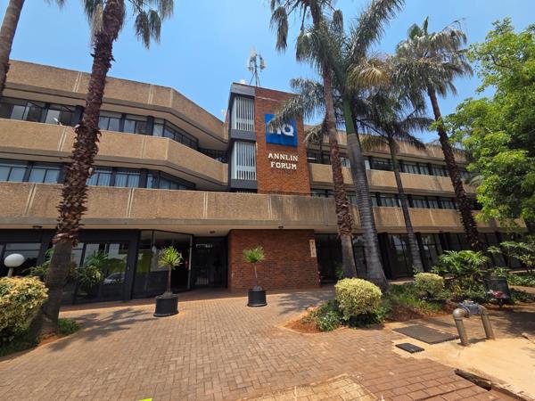 90 m² Commercial space