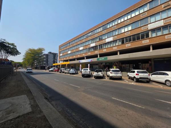 82 m² Commercial space
