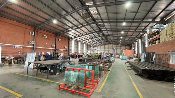 2 051 m² Industrial space