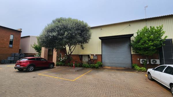 458 m² Industrial space