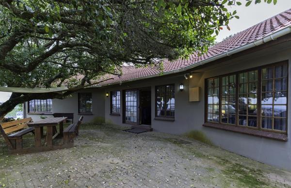 5 Bedroom House