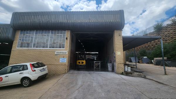 335 m² Industrial space