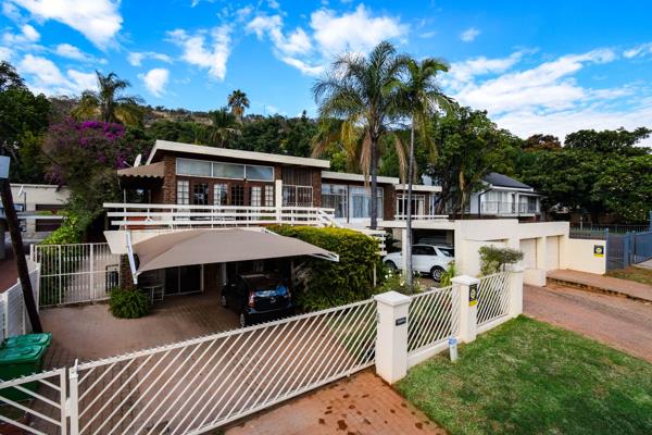 6 Bedroom House