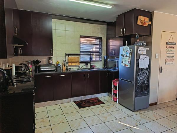 2 Bedroom Duplex