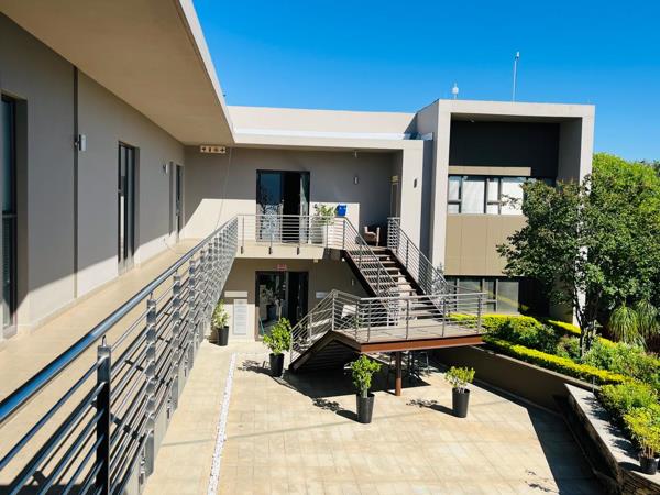 176 m² Commercial space