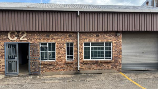 305 m² Industrial space