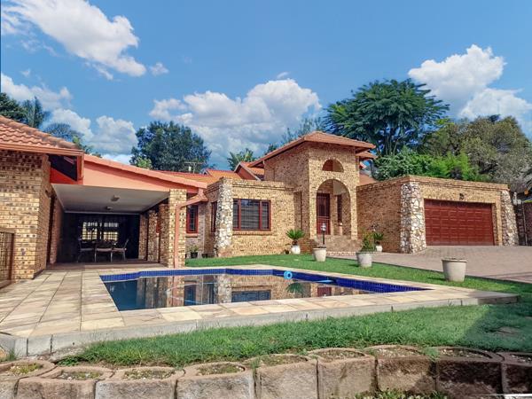 5 Bedroom House