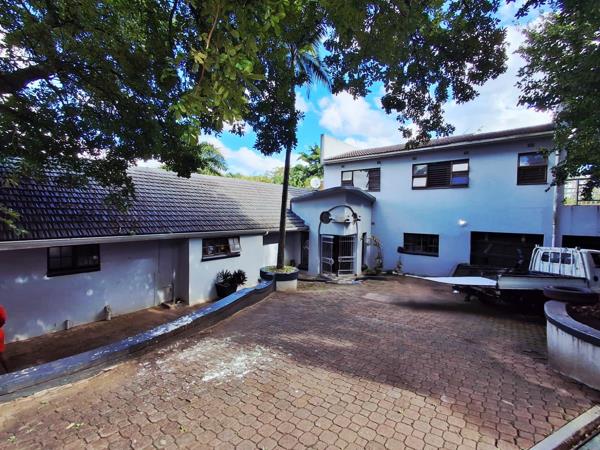 5 Bedroom House