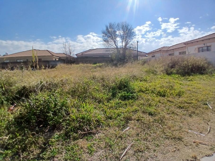 450 m² Land