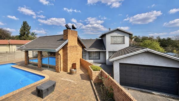 6 Bedroom House