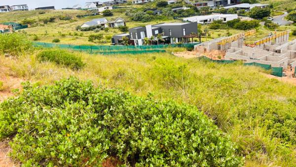 1 574 m² Land