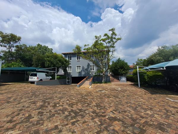 218 m² Commercial space