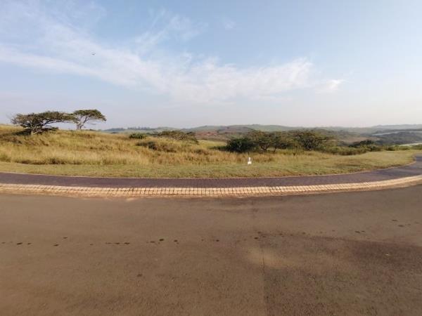1 166 m² Land